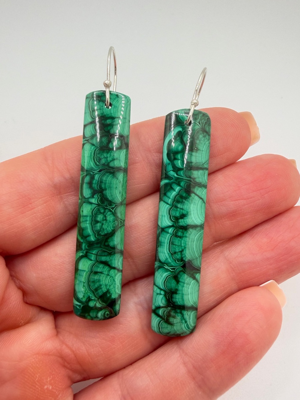 ~2.4" long NWOT 925 hooks and 47x10mm Malachite dangle drop earrings!